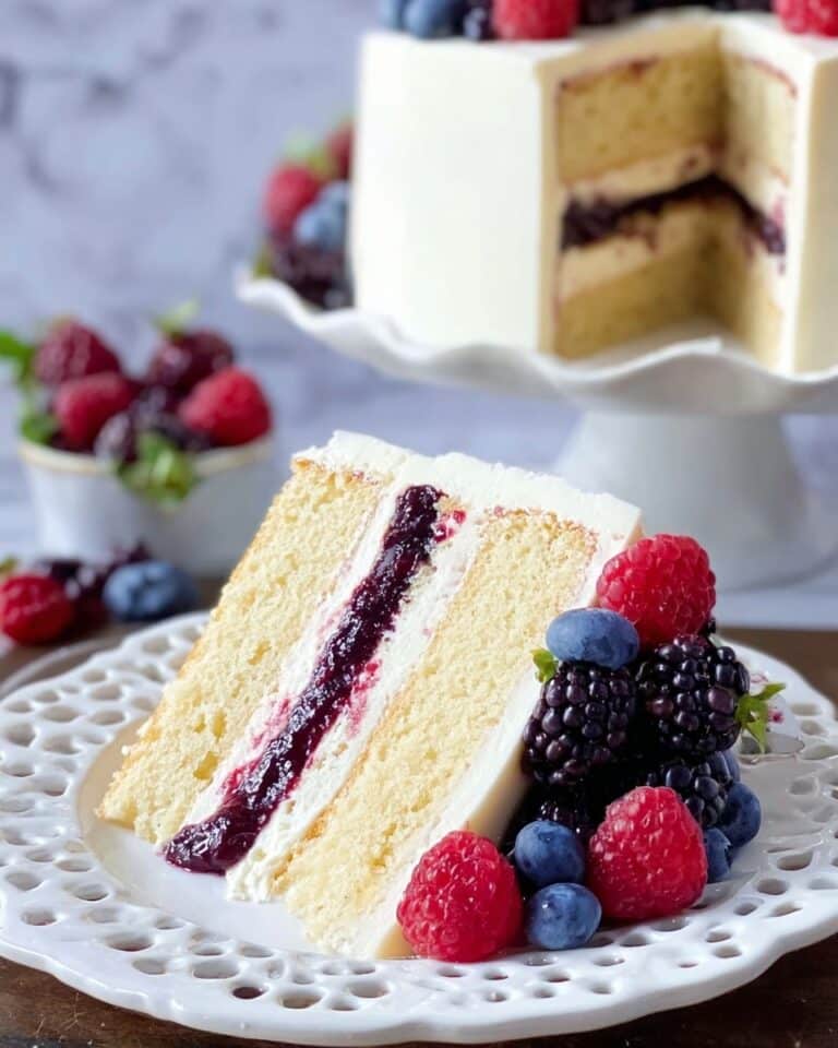 Easy Mixed Berry Compote Cake Filling Recipe