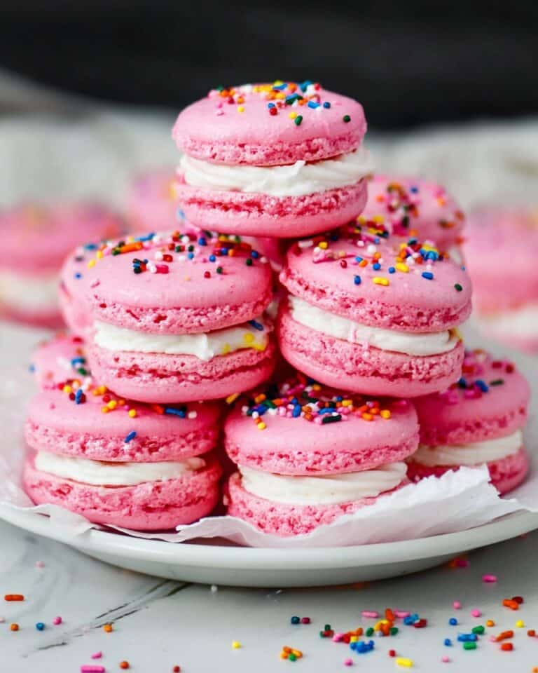 Birthday Cake Macaronswith Buttercream Frosting Recipe